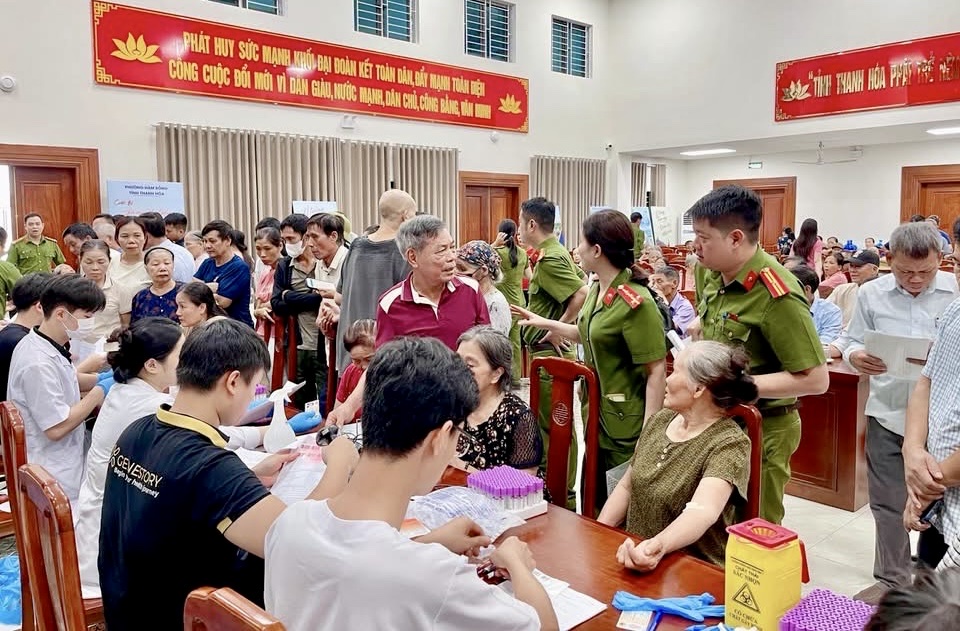 Hành Trình Về Nhà: 53 Năm Chờ Đợi Một Người Anh