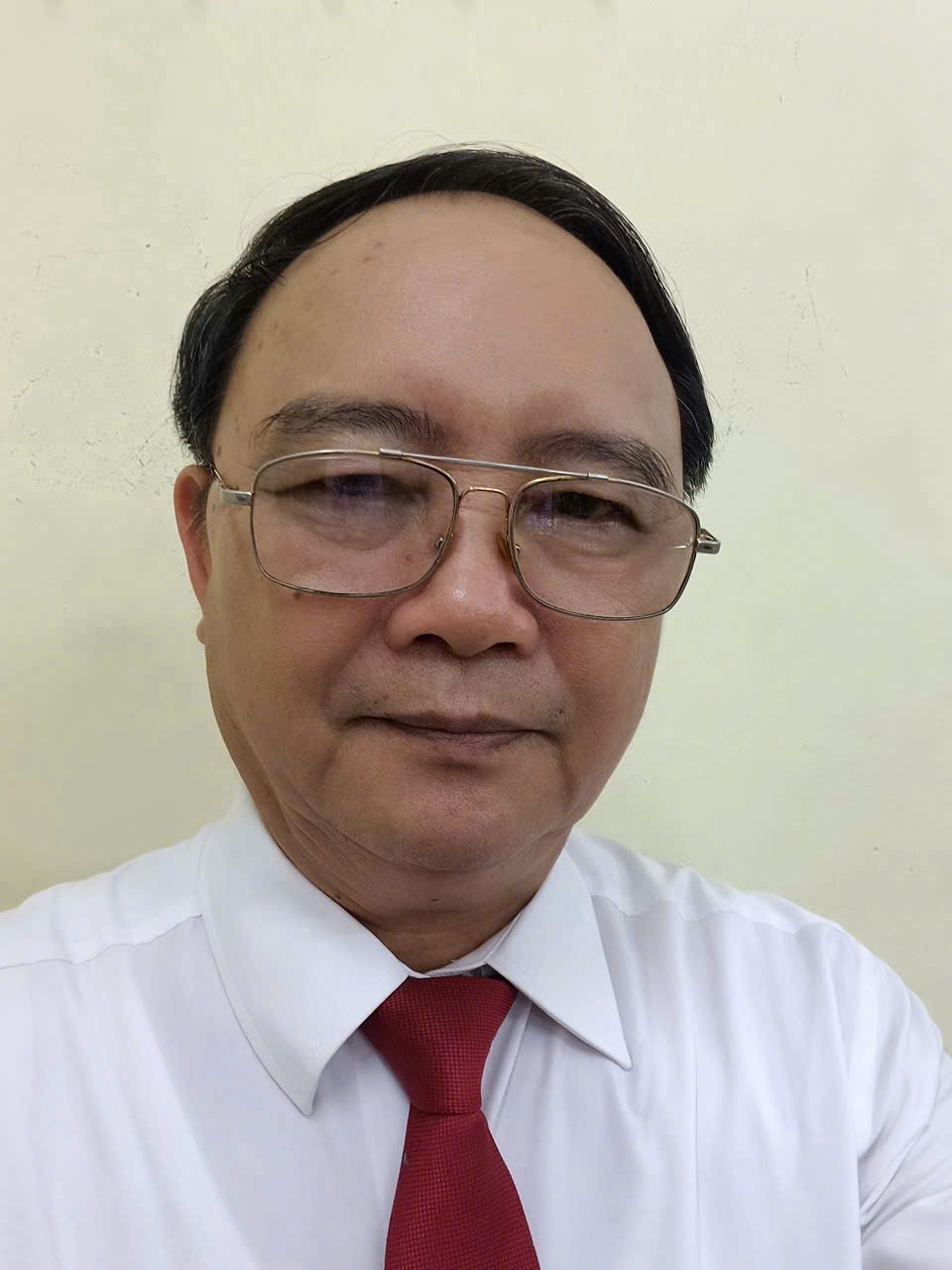 thsbsly-nguyen-dinh-thuc-178382670154072728502 Kết hợp nước lá đinh lăng với mật ong có tác dụng gì ? - Ảnh 1.