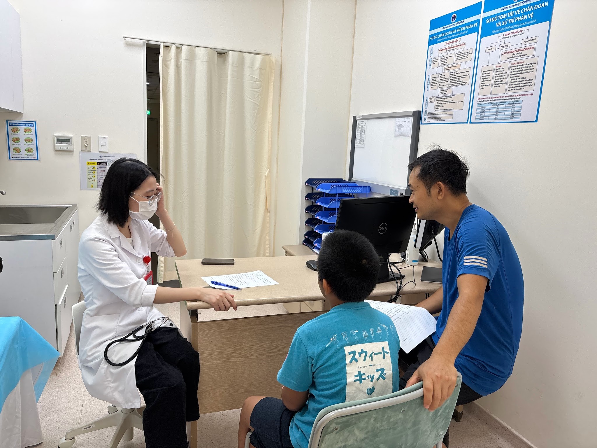 Hơn 200 trẻ được sàng lọc tim bẩm sinh miễn phí tại Hưng Yên, phát hiện 14 trường hợp bệnh tim- Ảnh 8.
