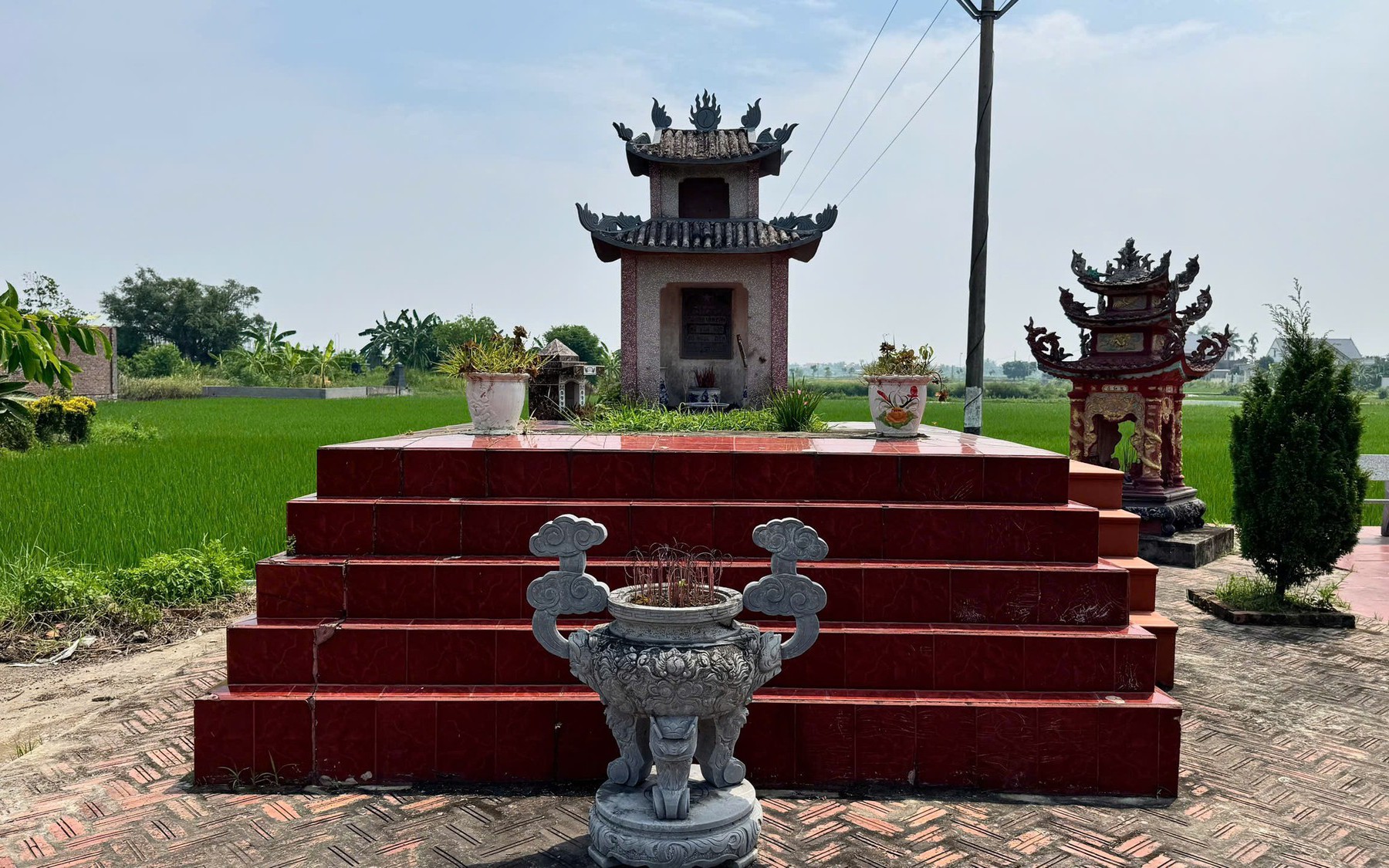 Khám Phá Nghi Vấn Về Mồ Chôn Của 140 Liệt Sĩ Tại Đèo Phước Tượng