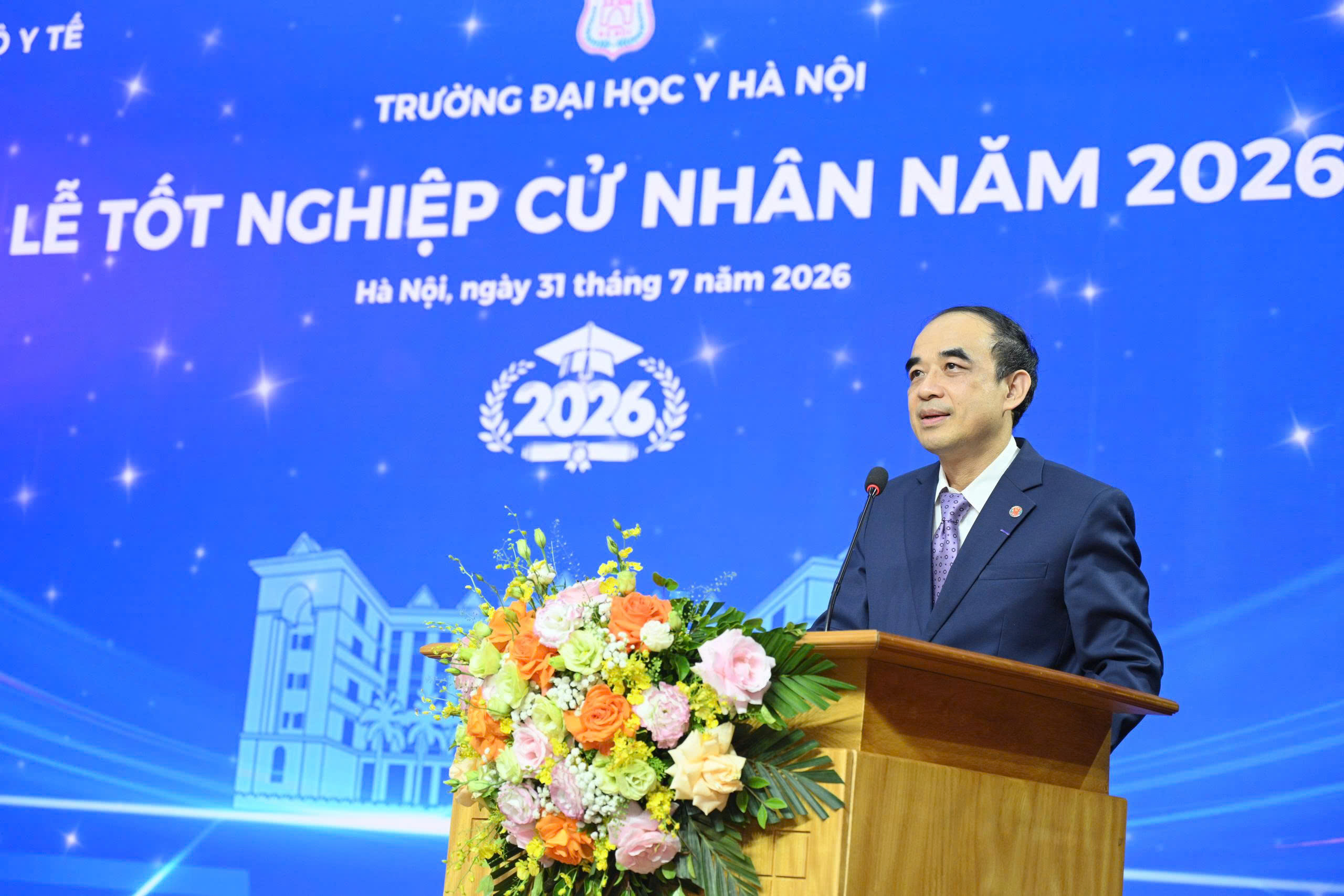 Đại học Y Hà Nội: Cơ Hội Mới Cho 427 Tân Cử Nhân Ngành Y Tế