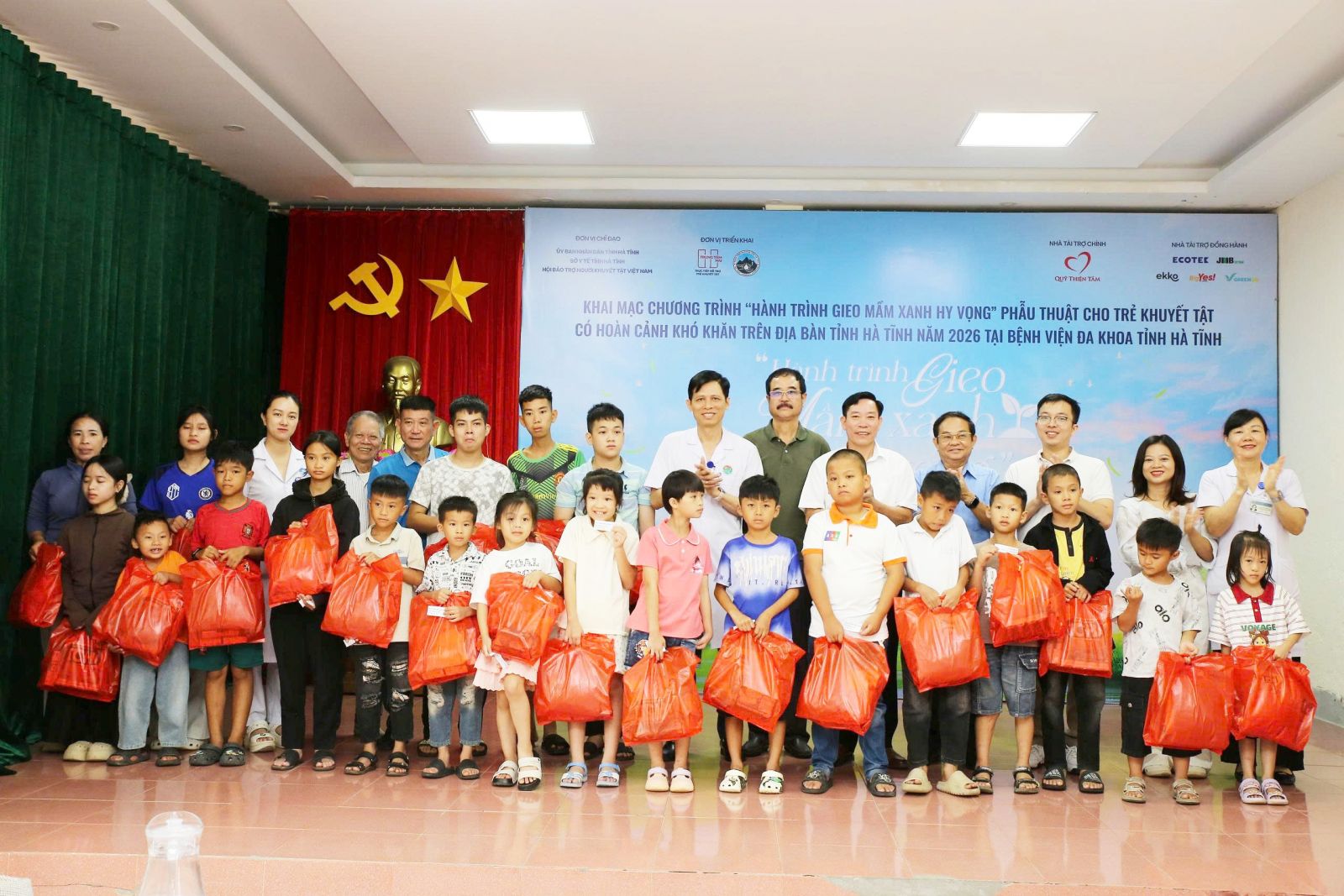Tạo Cơ Hội Cho Trẻ Em Khuyết Tật Tại Hà Tĩnh: Một Chương Trình Ý Nghĩa