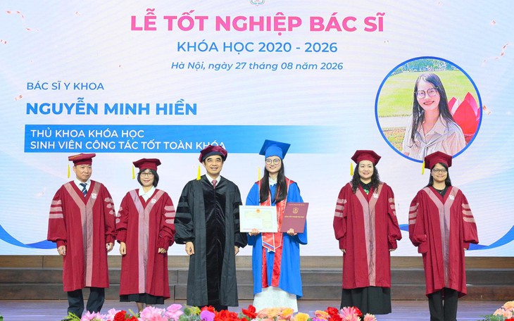 Hành Trình Khám Phá Sự Thấu Cảm Của Tân Thủ Khoa Bác Sĩ Nội Trú- Ảnh 1.