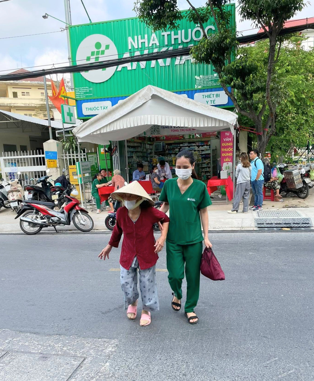Nhà Thuốc An Khang: Đột Phá Trong Chất Lượng Dịch Vụ Chăm Sóc Sức Khỏe