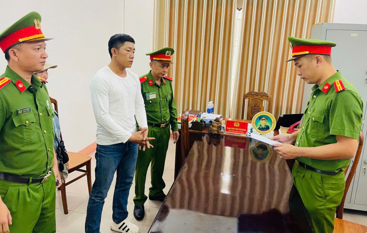 Vụ xô xát giữa tài xế gây chấn thương