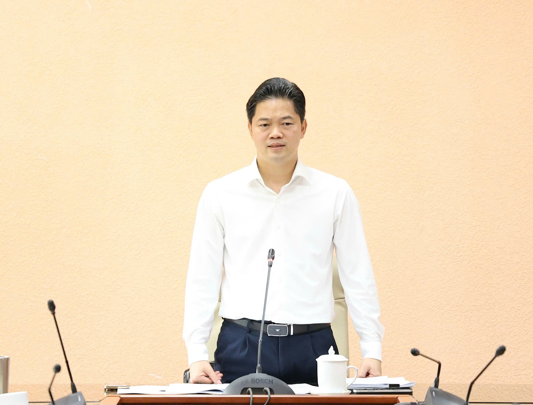 Cập Nhật Danh Mục Thuốc YHCT Được Bảo Hiểm Y Tế: Hướng Đi Mới Để Đảm Bảo An Toàn và Hiệu Quả