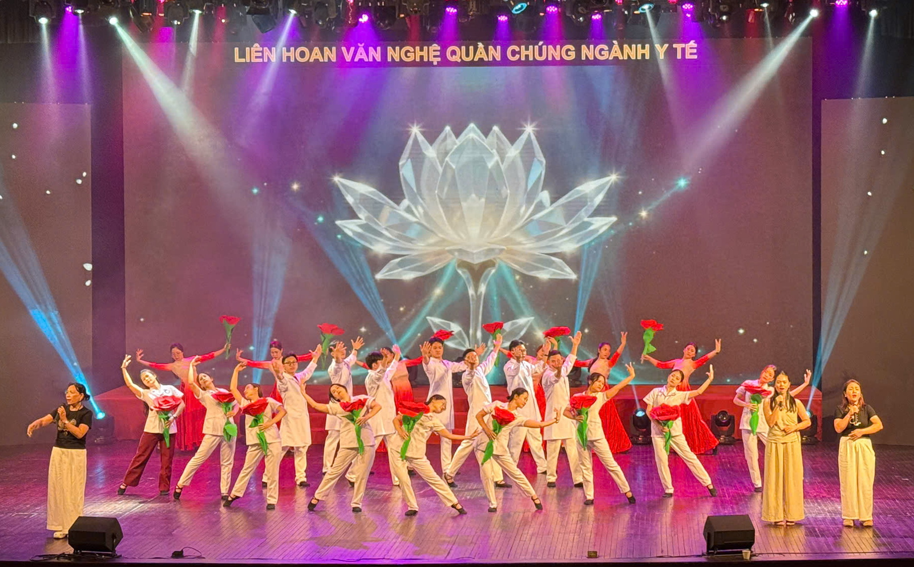 Đêm Gala Nghệ Thuật Ngành Y Tế: Thỏa Sức Sáng Tạo và Gắn Kết Cộng Đồng