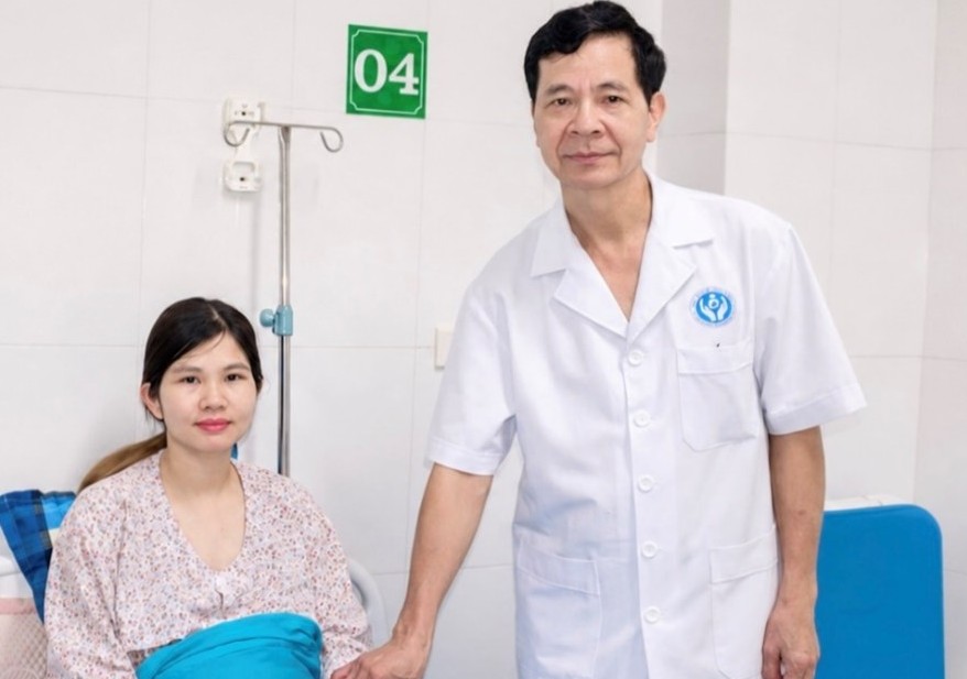 Chăm Sóc Sức Khỏe Thai Phụ: Giải Quyết Vấn Đề Rau Tiền Đạo Cài Răng Lược