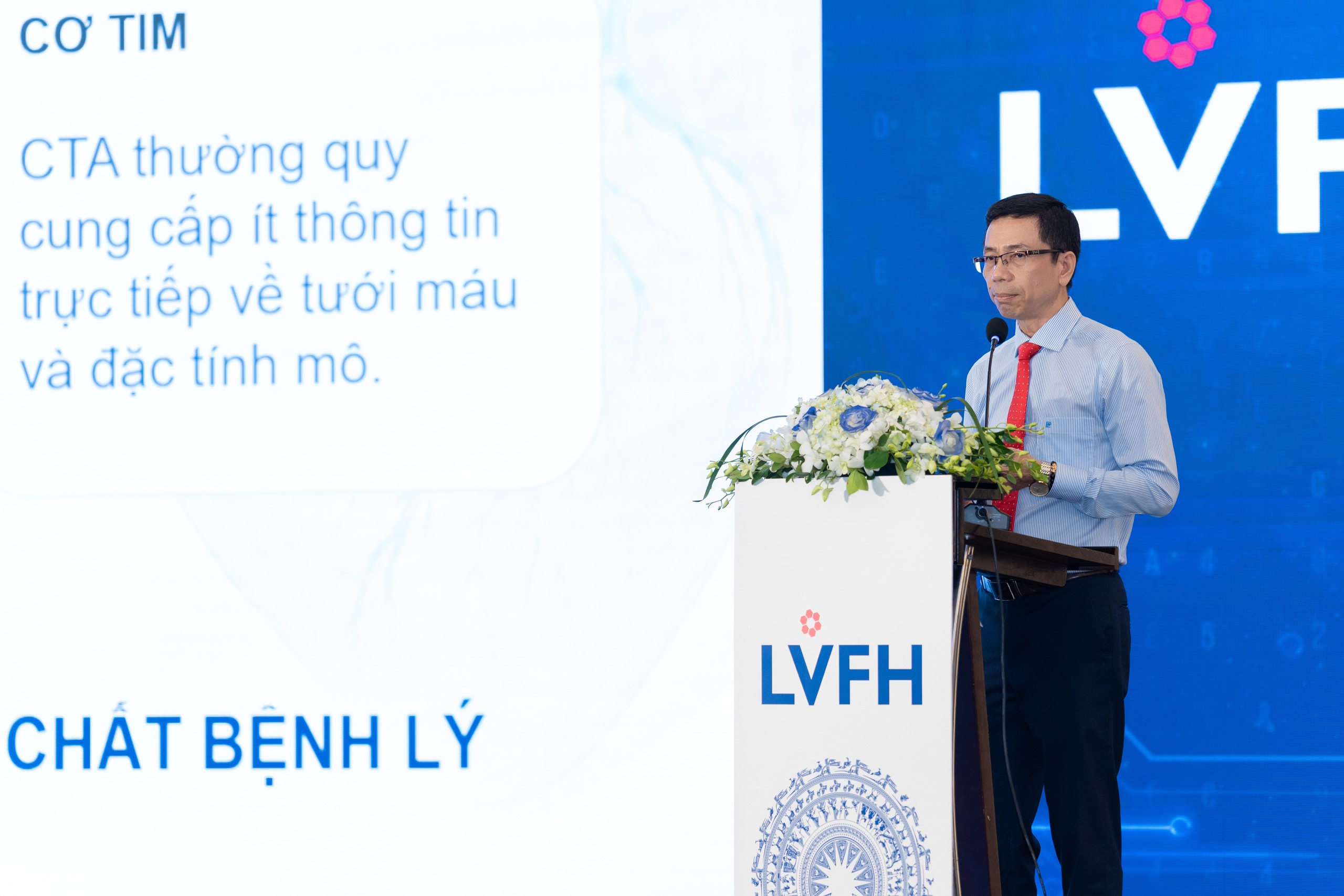 bac-trinh-bao-cao-178790376301864855688 Hội thảo khoa học về ứng dụng CT phổ 512 lát cắt trong thực hành lâm sàng- Ảnh 3.