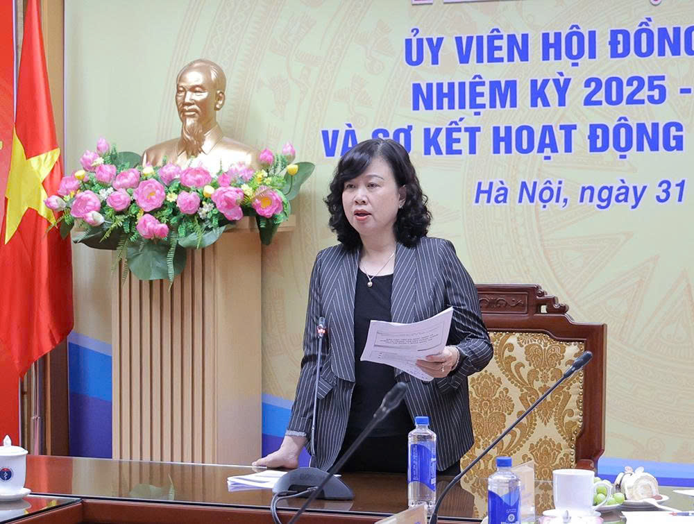 Bộ trưởng Đào Hồng Lan phát biểu tại phiên họp