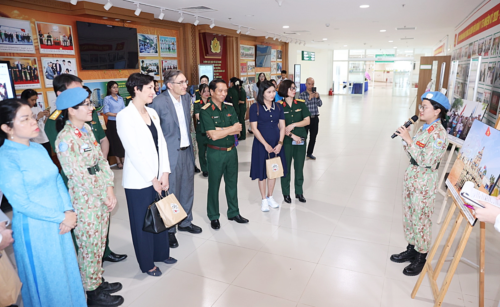 Bệnh viện Quân y 175 tăng cường sẵn sàng bảo đảm y tế - Ảnh 1.