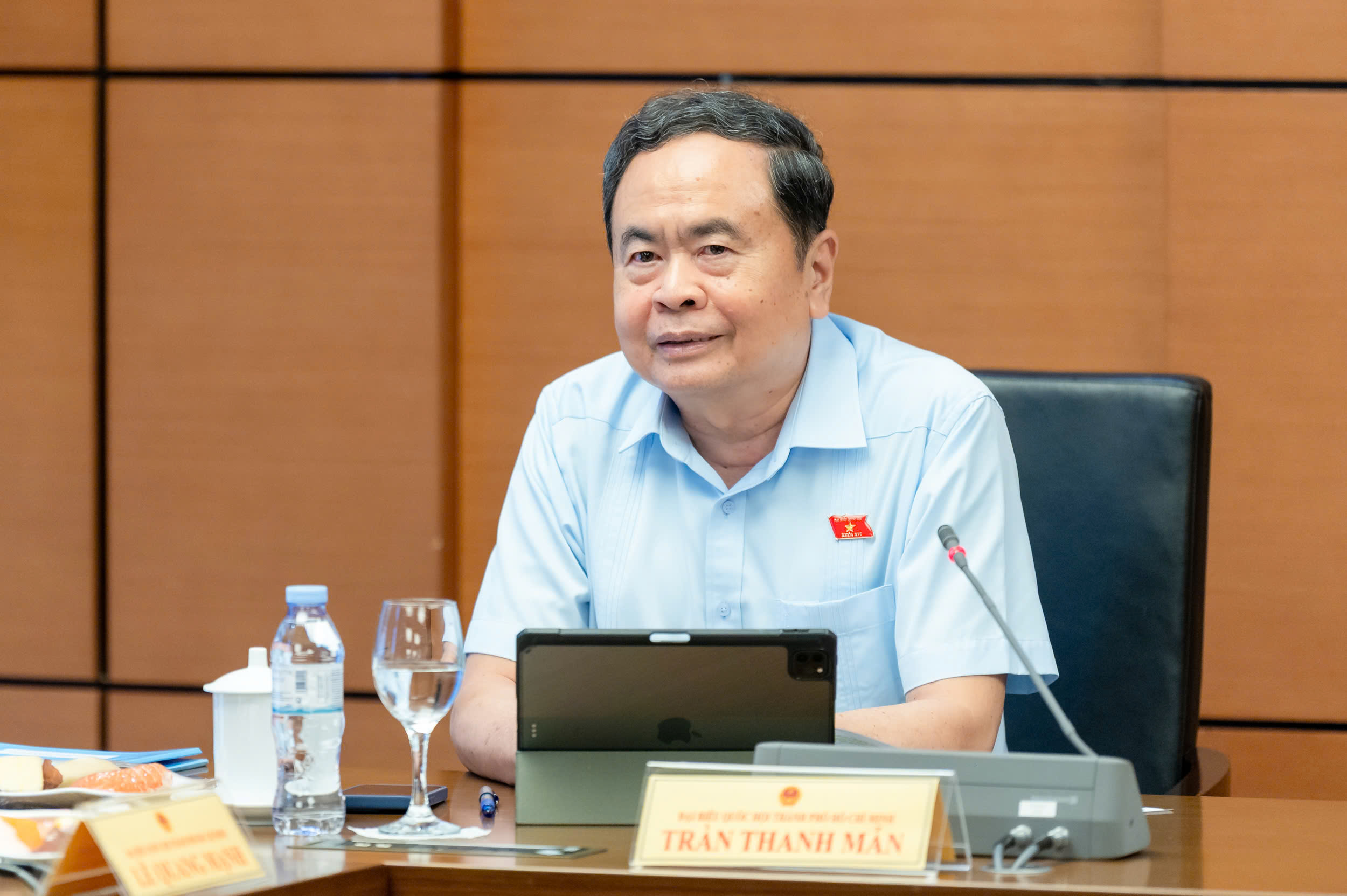 Chủ tịch Quốc hội: Tiếp tục rà soát để cắt giảm thực chất điều kiện đầu tư kinh doanh- Ảnh 2.