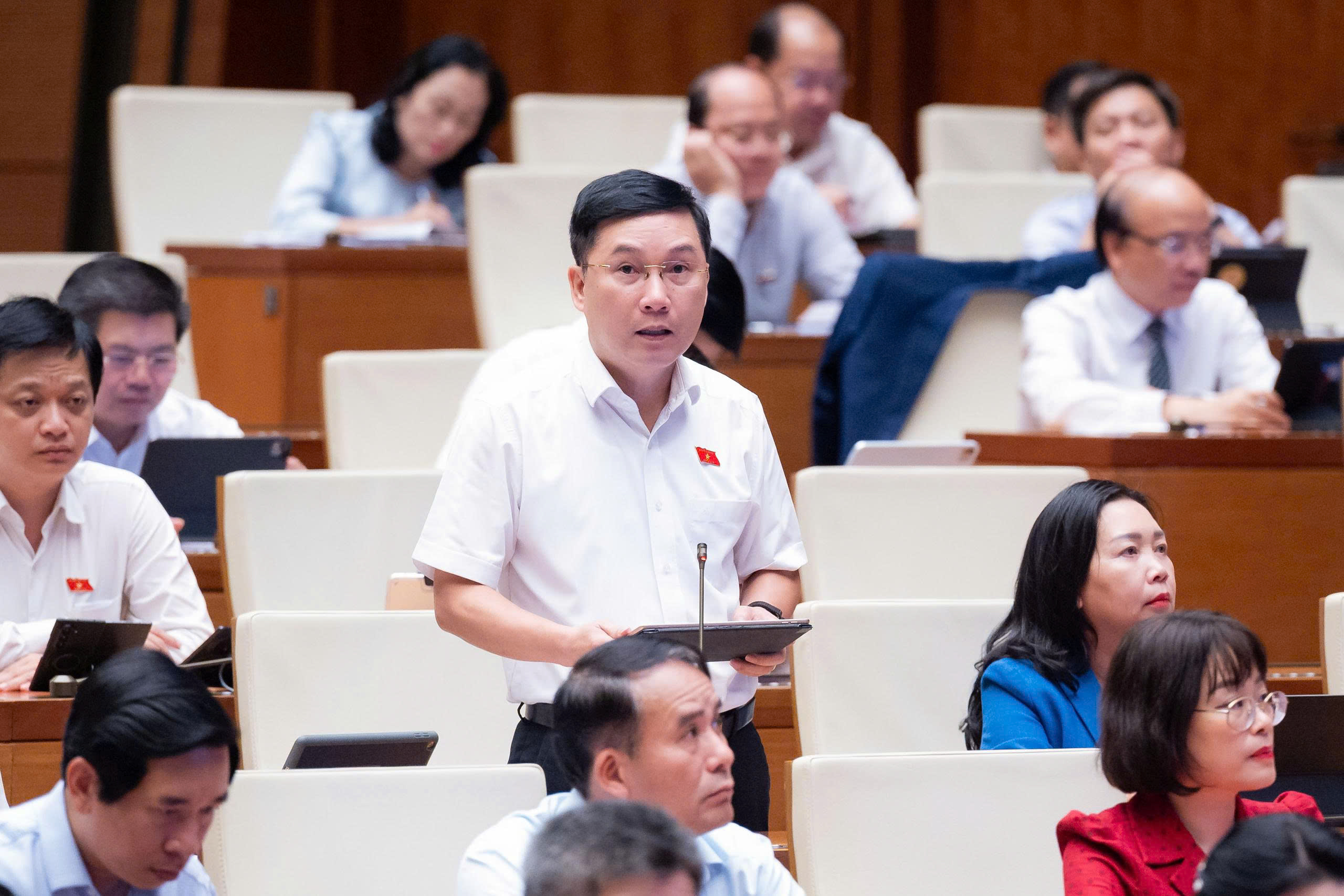 dbqh-le-hoang-anh-1785917793217507903252 ĐBQH Lê Hoàng Anh - Đoàn Gia Lai. Ảnh: Media Quốc hội