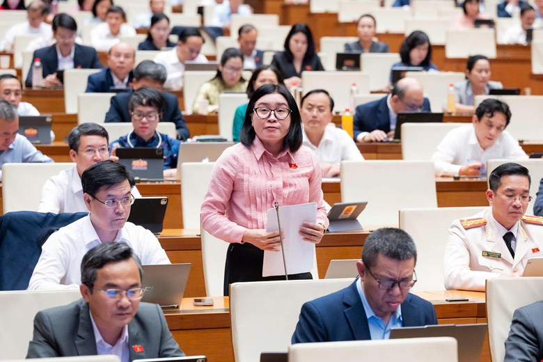 dbqh-lih-178730656056061181369 ĐBQH: Cần giảm giá nhà ở xã hội sát thu nhập người lao động- Ảnh 2.