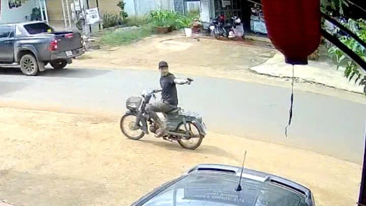 dn-17863566490031963011923 Thua 500 nghìn đồng trong game cờ bạc, thanh niên rút súng dọa bắn người rồi tẩu thoát qua 4 tình, thành- Ảnh 1.