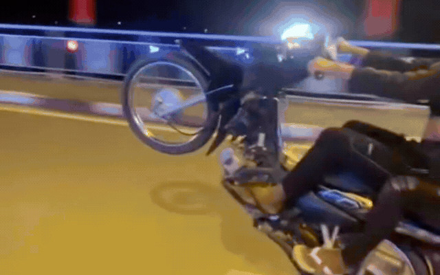 Tác Hại Của Việc Câu View Qua Hành Vi Nguy Hiểm Trên TikTok