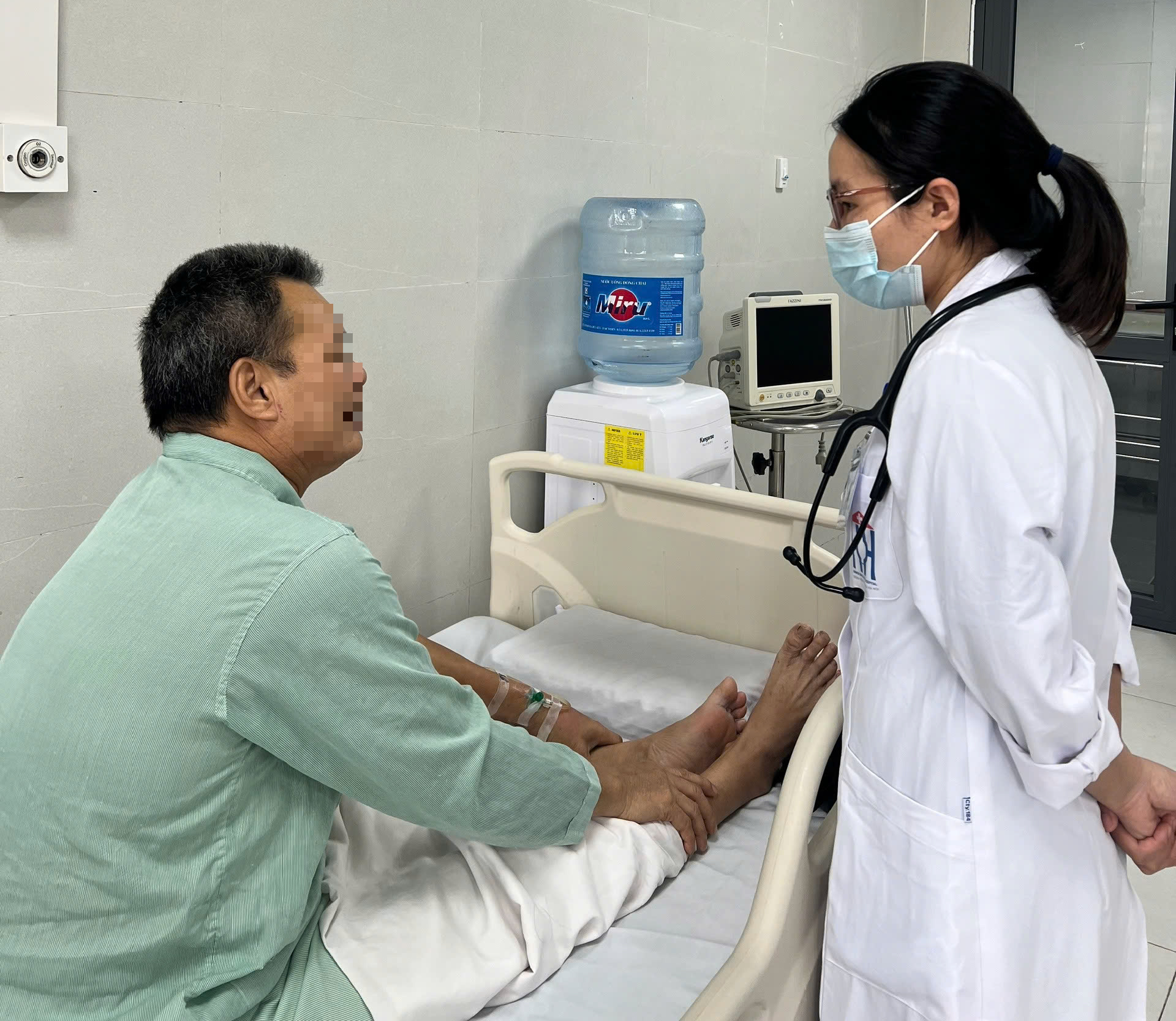 Cảnh Báo Về Dinh Dưỡng Cho Bệnh Nhân Ung Thư: Nguy Cơ Từ Thực Phẩm Không An Toàn