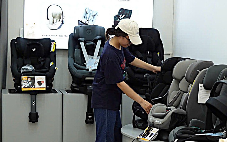 Bộ Xây dựng có chỉ đạo mới về chứng nhận ghế an toàn cho trẻ em