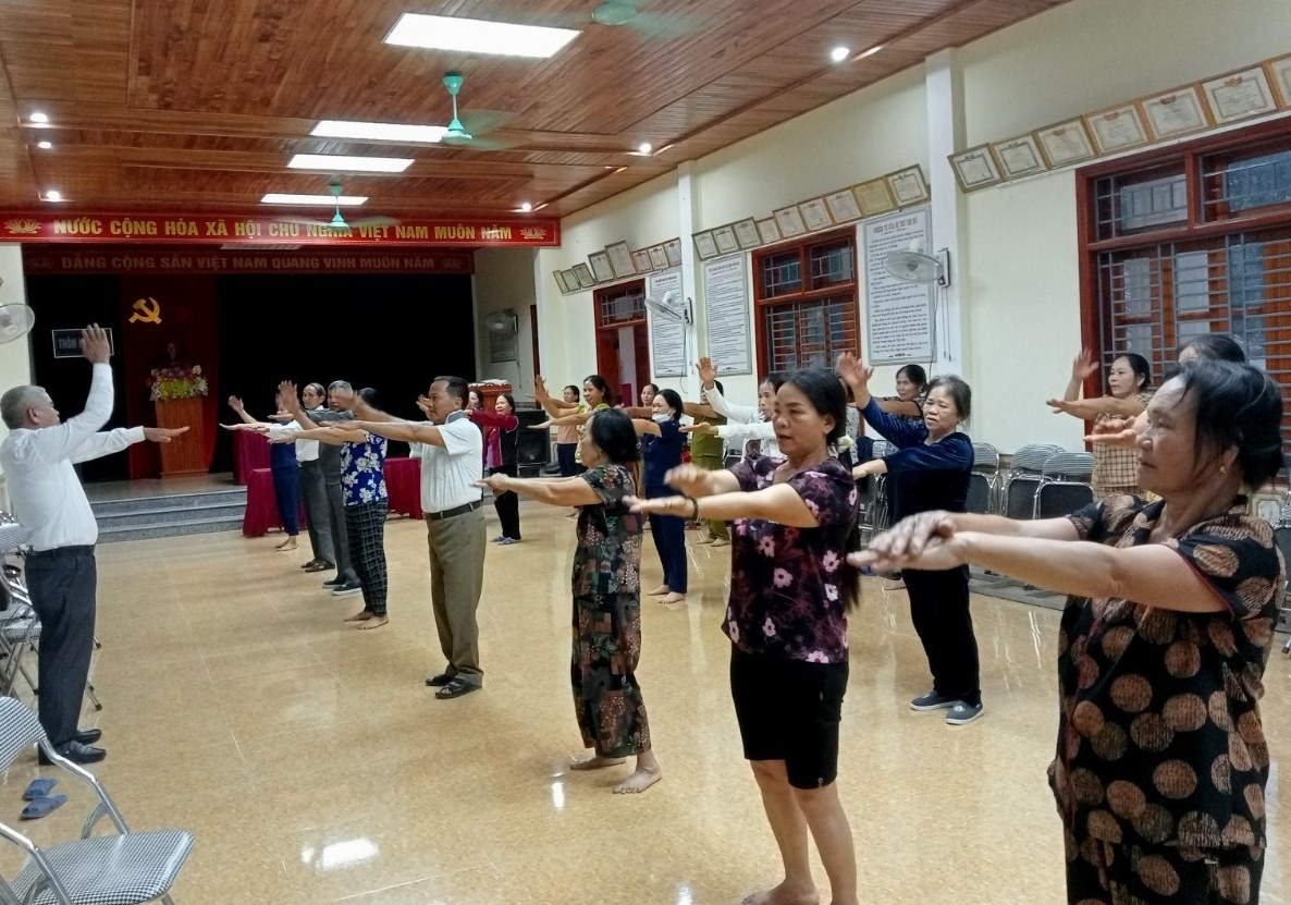 Chăm Sóc Sức Khỏe Từ Tuổi Trung Niên Để Có Một Cuộc Sống Khỏe Mạnh Về Già