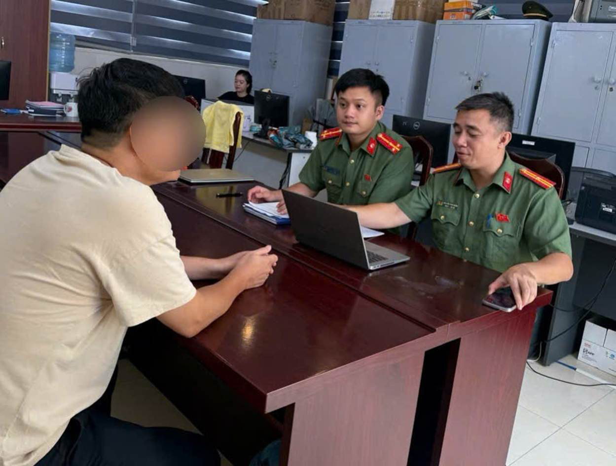 Người Đăng Tải Thông Tin Giả Mạo Bị Phạt 12 Triệu Đồng