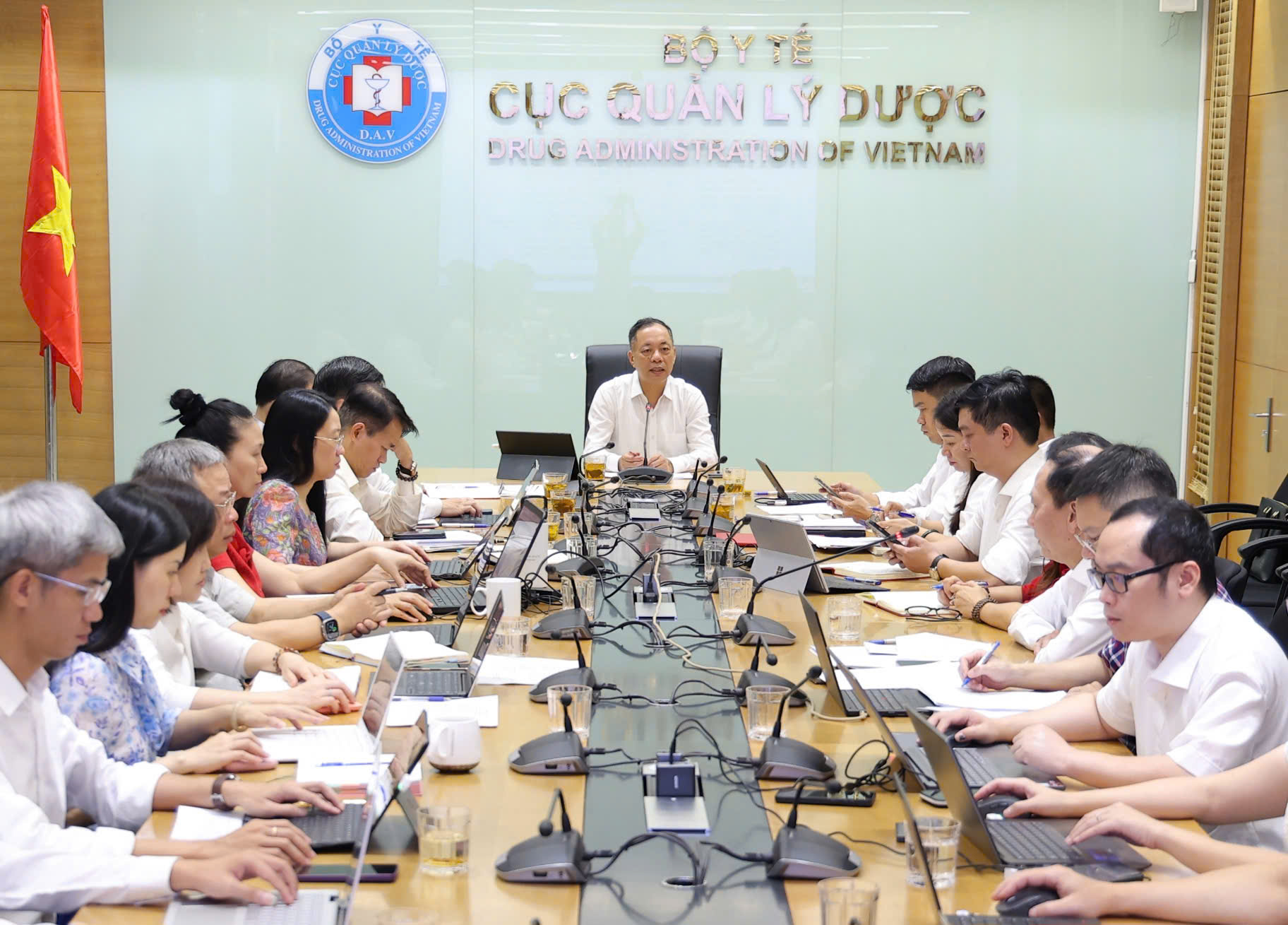 Cục Quản Lý Dược Việt Nam: Hành Trình 30 Năm Đổi Mới và Tự Chủ Ngành Dược