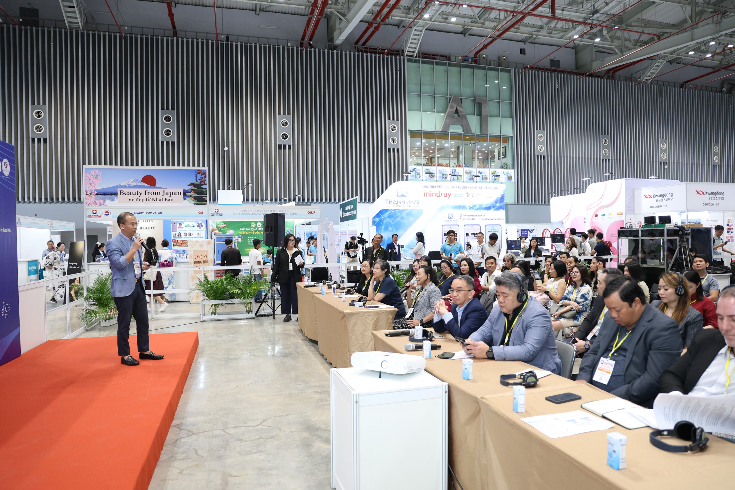 h1thumbnail-17869513896642030376798 Chuỗi Hội thảo Quốc tế tại Pharmedi 2026- Ảnh 1.