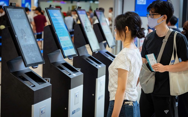 Cập nhật về điểm đón xe tại sân bay Nội Bài