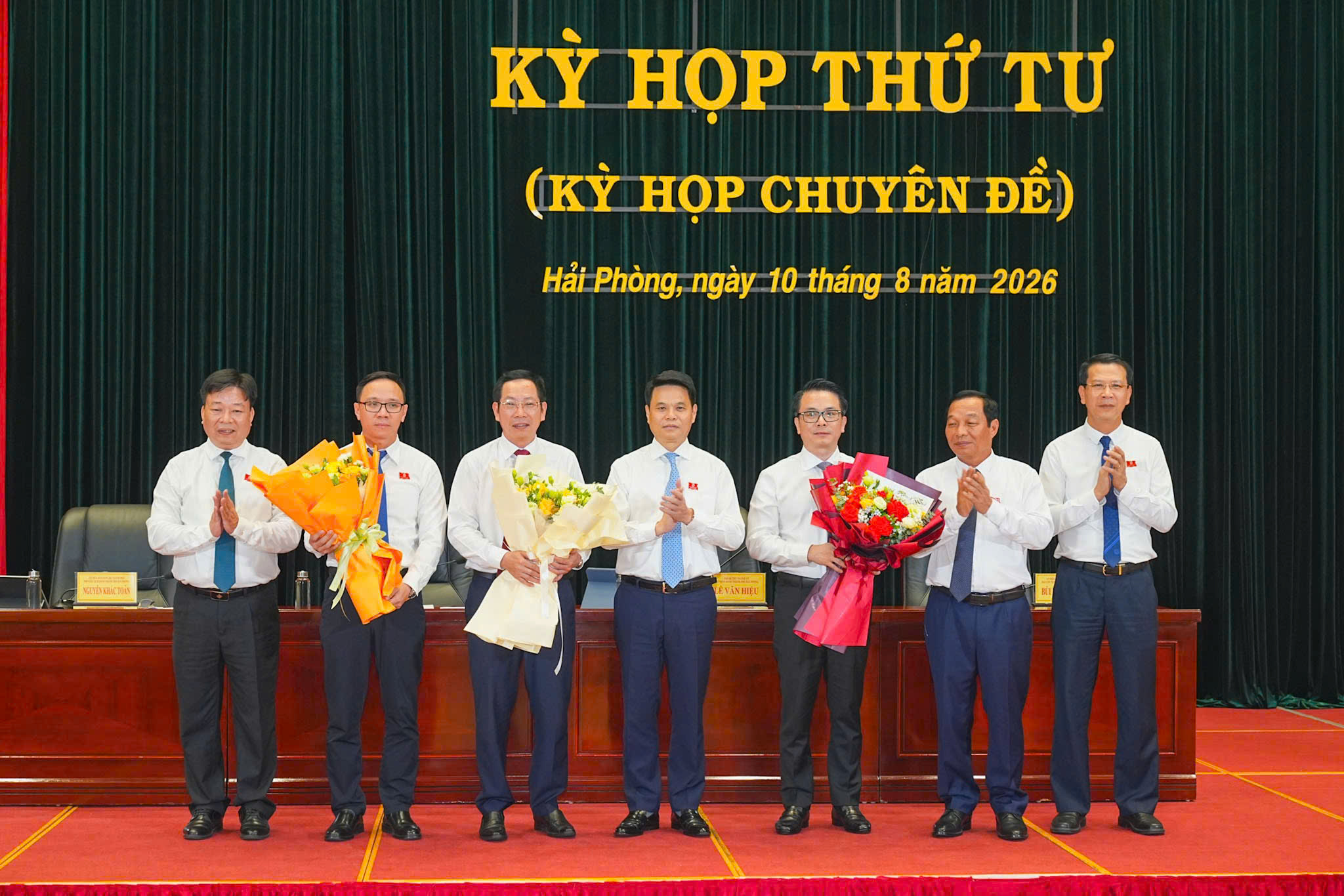 Hải Phòng Thực Hiện Cải Tổ Cán Bộ Tại Kỳ Họp HĐND Mới Nhất