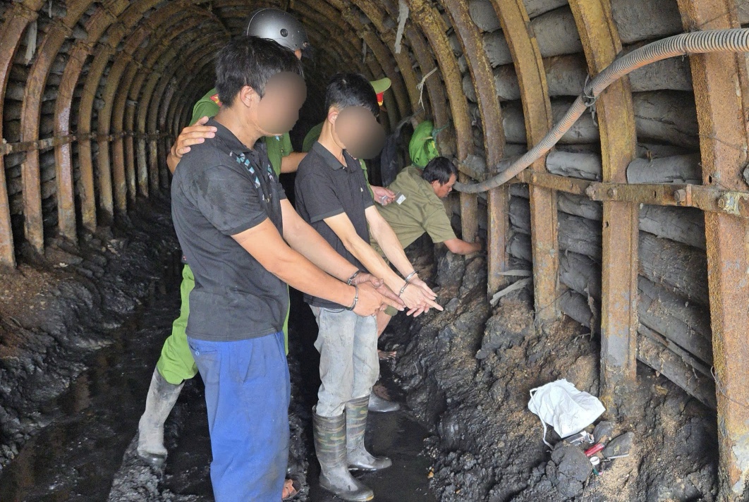 Công Nhân Mỏ Than Bị Phát Hiện Sử Dụng Ma Túy Đá Tại Đà Nẵng
