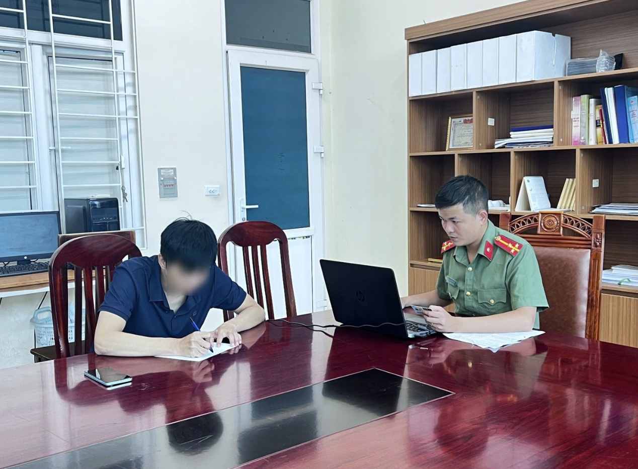 hinh-anh-15-8-26-luc-1516-17867818235181678204370 Công an Phú Thọ 'bóc' 16 tài khoản đăng nội dung xuyên tạc- Ảnh 1.