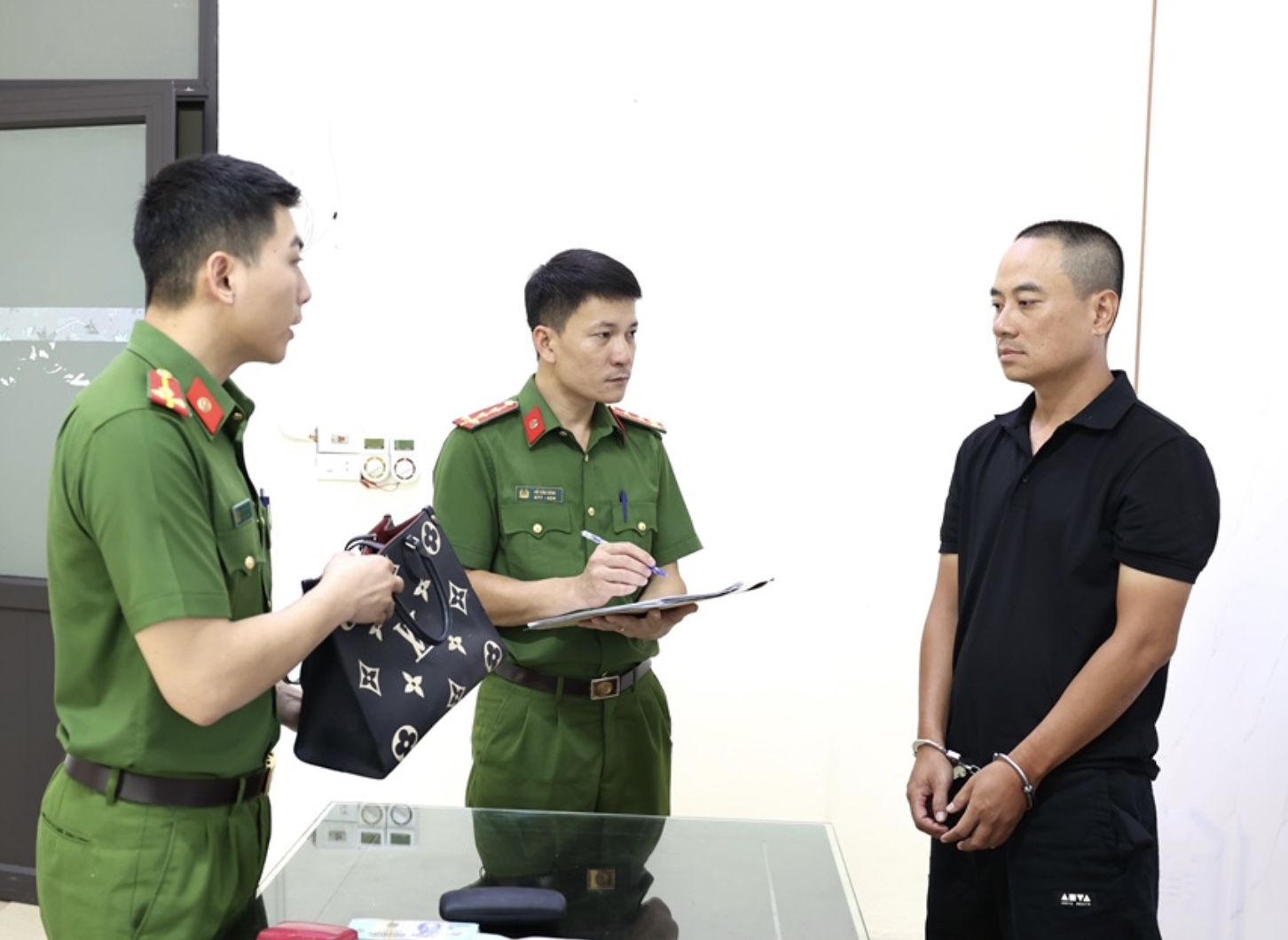 Sự Tình Đáng Chú Ý: Vụ Cướp Tái Diễn Tại Ninh Bình