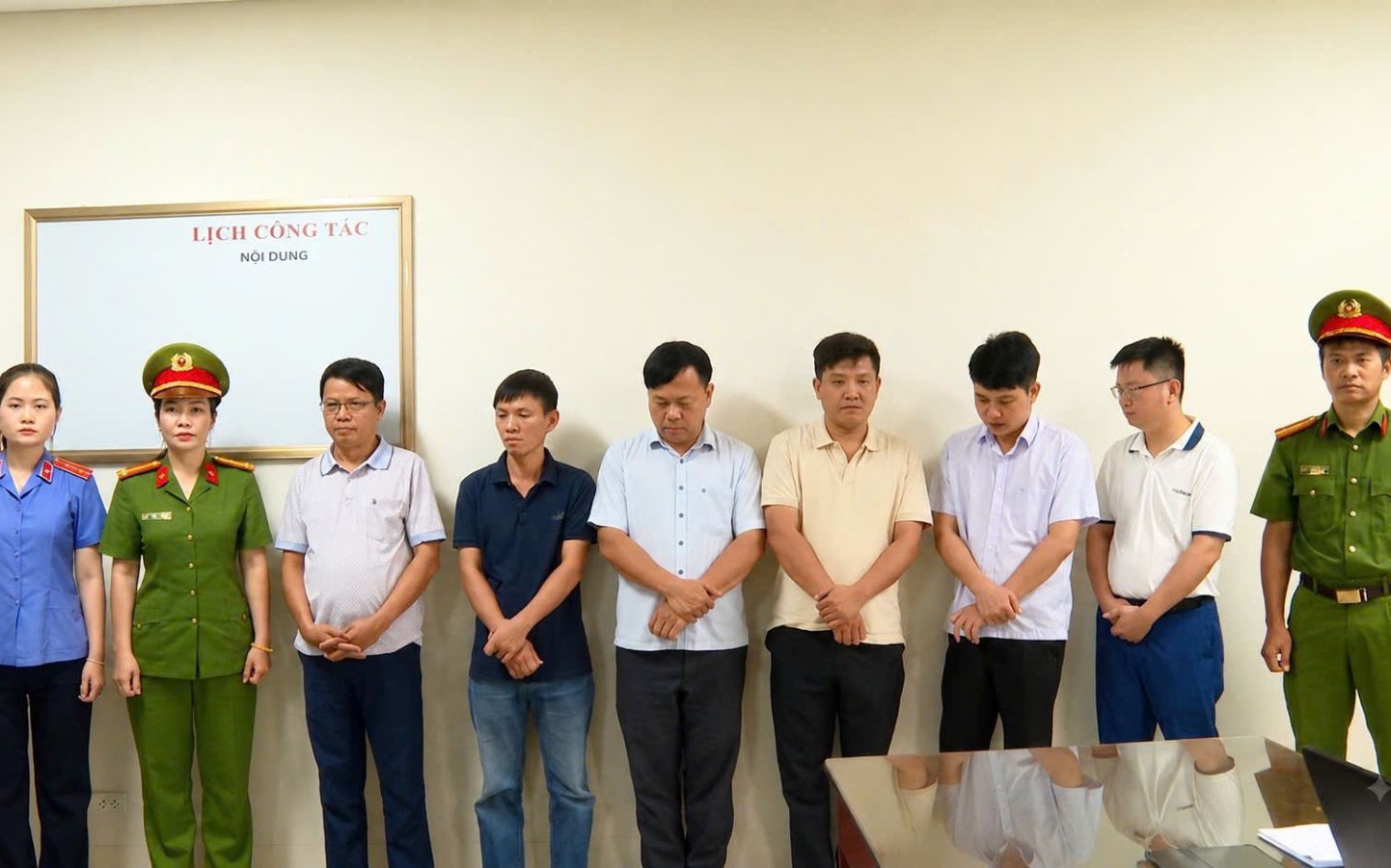 Câu Chuyện Khởi Tố Giám Đốc Ban Quản Lý Dự Án Tại Huế