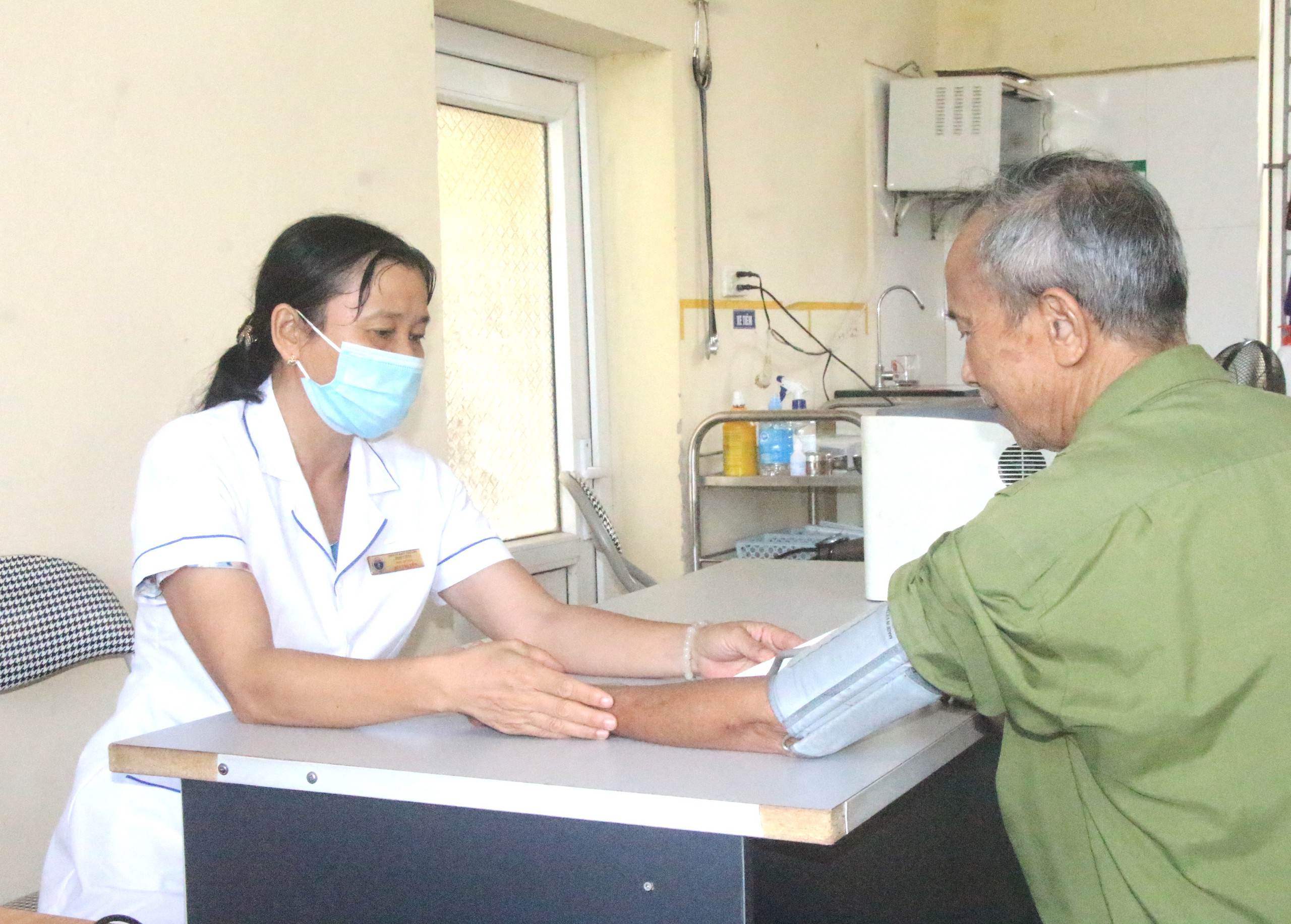 img3414-17867925414491304328365 Phát triển mô hình trạm y tế tại Hải Phòng- Ảnh 2.