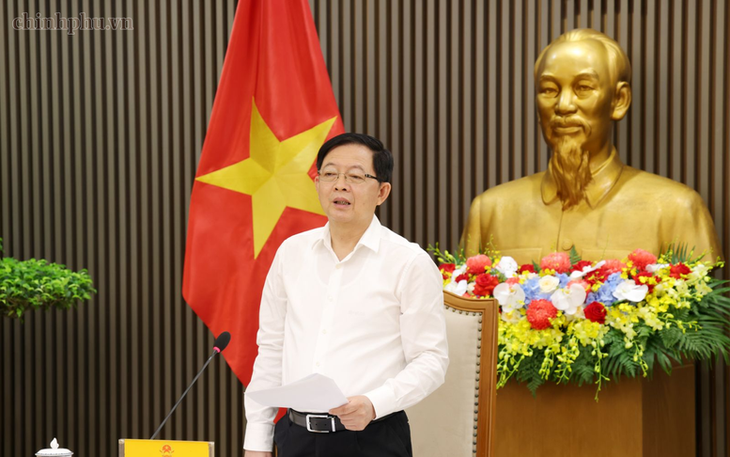 ket-luan-1786517991091960360586-0-0-486-777-crop-1786518228920520821213-1 Thủ tướng: Ngân hàng phải giảm lãi suất, đưa tín dụng vào đúng nơi cần vốn- Ảnh 5.