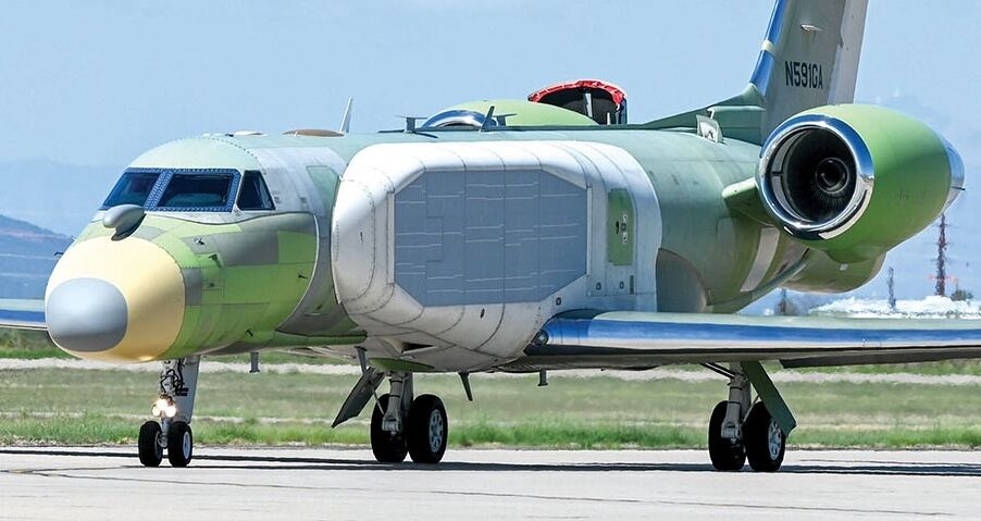 may-bay-tac-chien-dien-tu-ea-37b-1787214411217908318274 Máy bay tác chiến điện tử EA-37B Mỹ áp sát Nga- Ảnh 1.