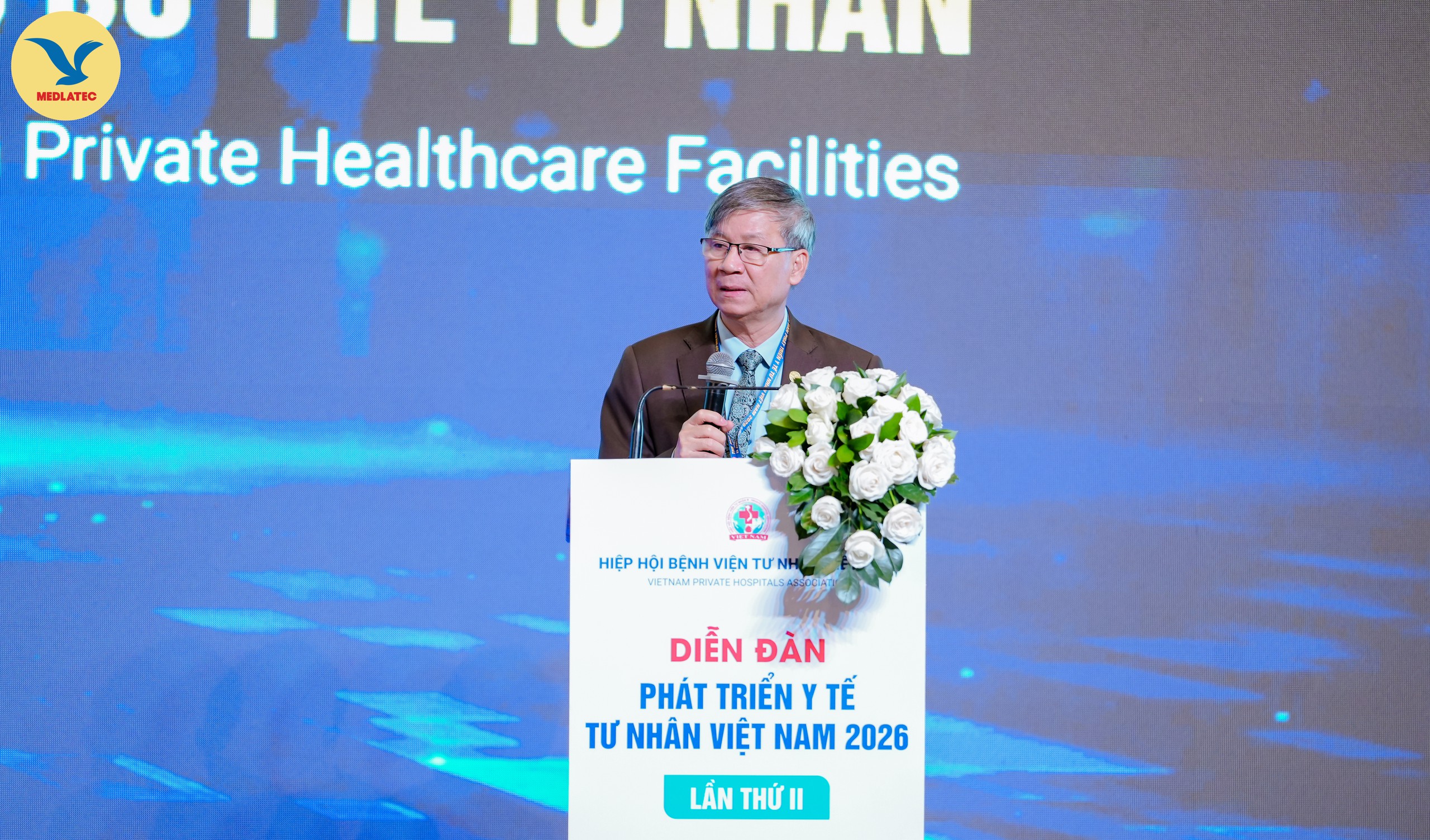 medlatec-tham-du-dien-dan-y-te-tu-nhan-2-1787321533601155221137 MEDLATEC khẳng định dấu ấn tại Diễn đàn Phát triển Y tế Tư nhân Việt Nam 2026- Ảnh 1.