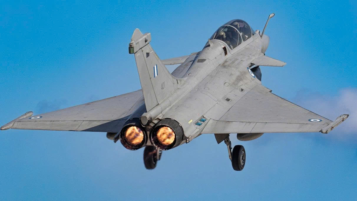 Đối Đầu Của Những Tiêm Kích Tối Tân: Su-57 Nga Và Rafale Pháp