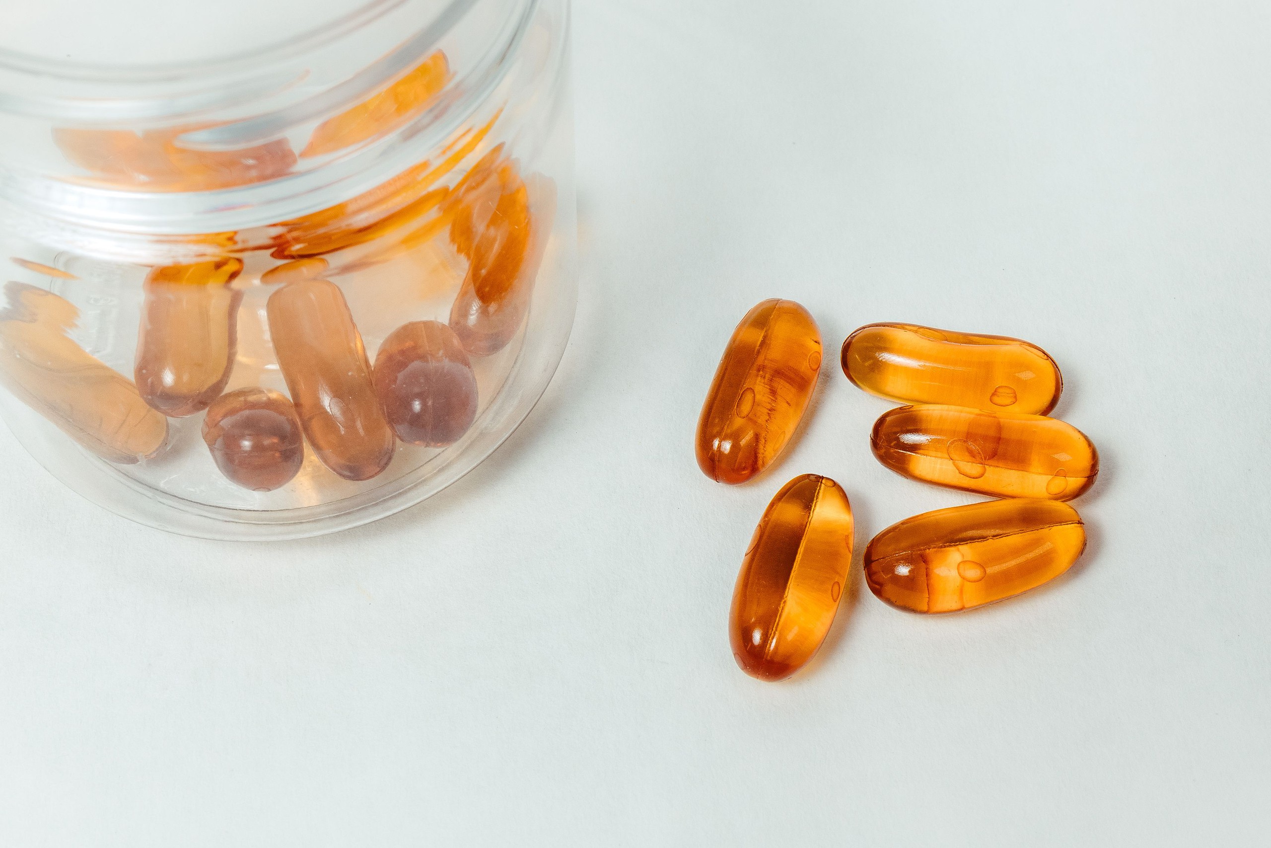 Vitamin D giúp giảm protein độc hại gây bệnh Alzheimer- Ảnh 1.