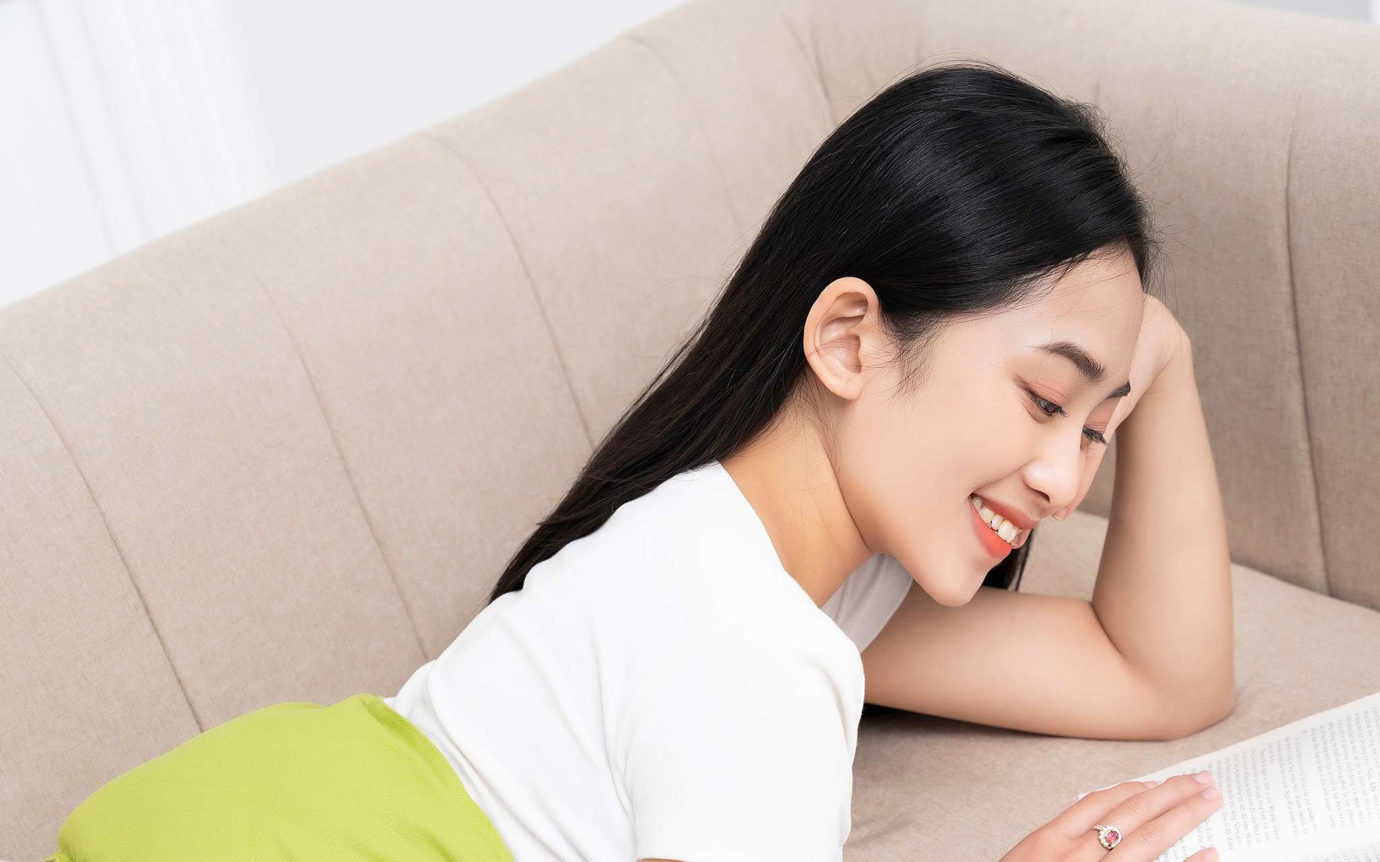 Cách làm dịu tâm trí để dễ ngủ và ngừng suy nghĩ miên man - Ảnh 3.