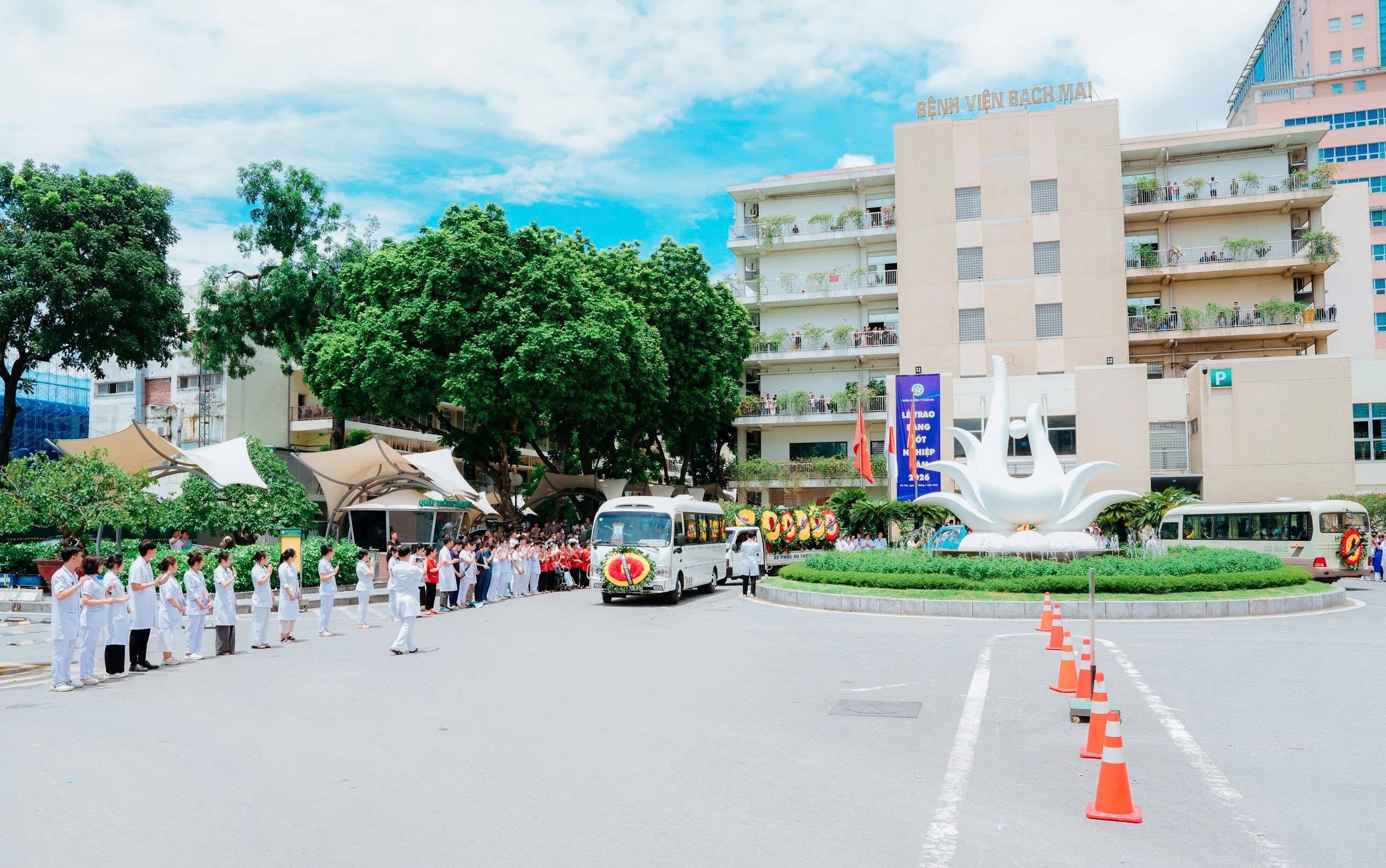 Tưởng Nhớ GS Vũ Văn Đính: Hành Trình Cống Hiến Vĩ Đại Trong Ngành Y Tế