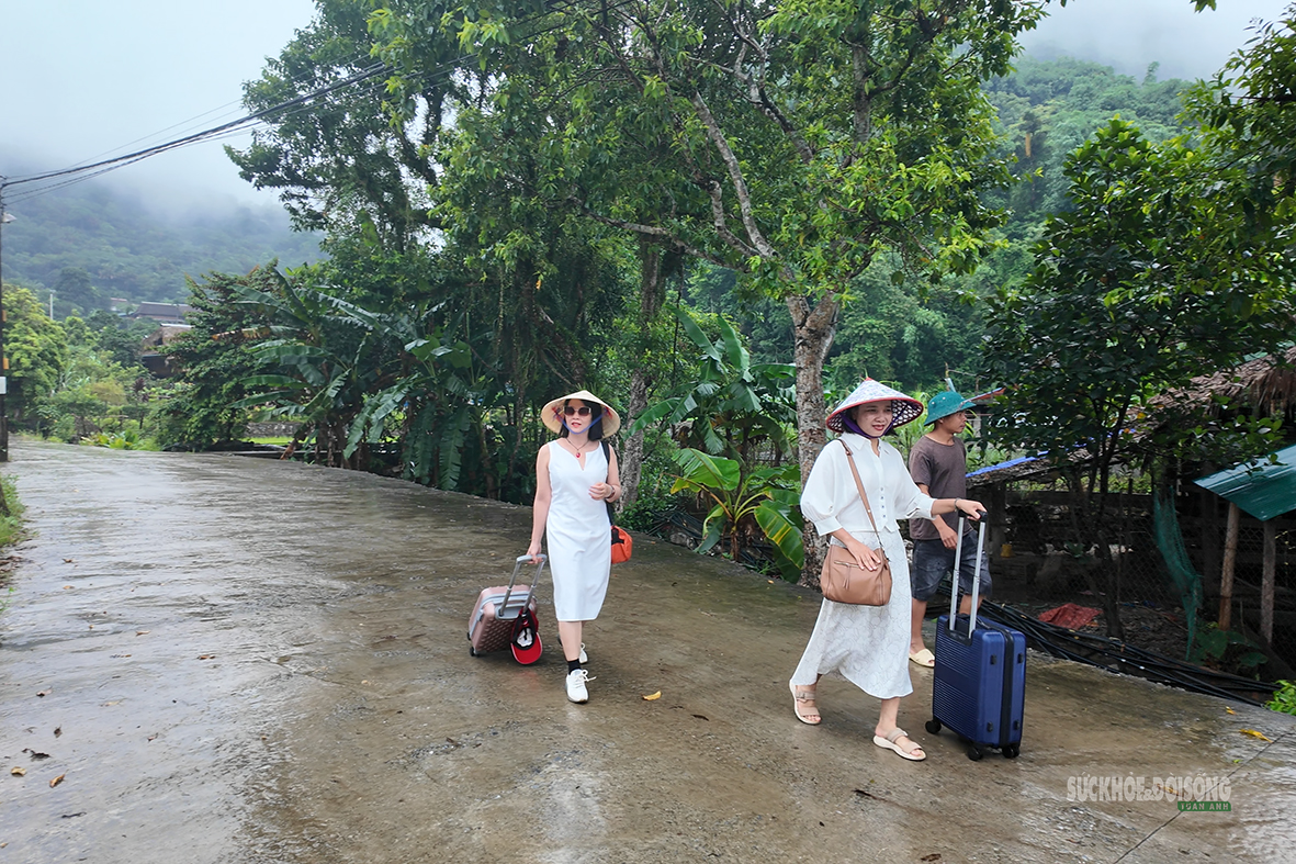 thon-tha-giu-nep-nha-san-mo-sinh-ke-tu-van-hoa-tay-5-1785638906634449255515 Thôn Tha gìn giữ văn hóa Tày và phát triển du lịch bền vững năm 2026 - Ảnh 10.