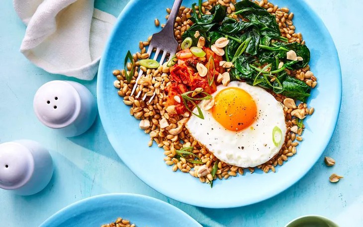 Các thực phẩm giàu chất xơ tốt nhất cho người sau 60 tuổi - Ảnh 1.