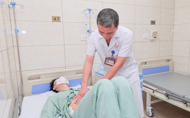Cấp cứu bệnh nhân cùng lúc viêm ruột thừa và chửa ngoài tử cung vỡ- Ảnh 3.