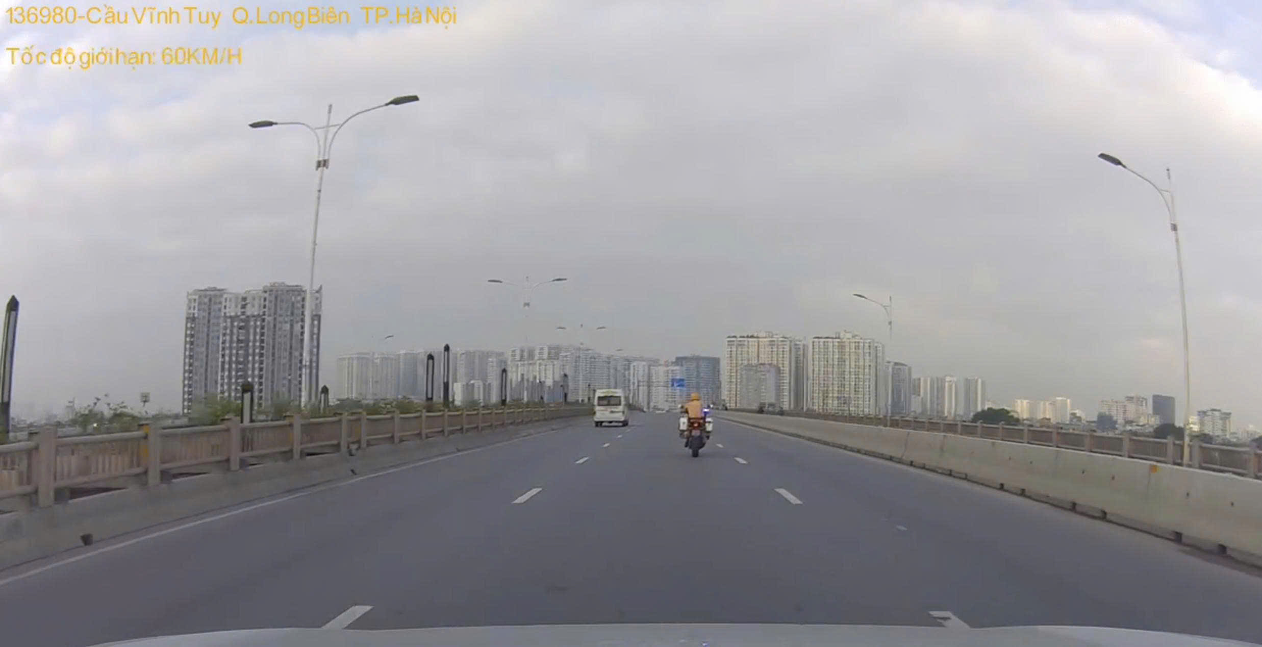 Hà Nội: CSGT Hỗ Trợ Cấp Cứu Cụ Ông 93 Tuổi Kịp Thời