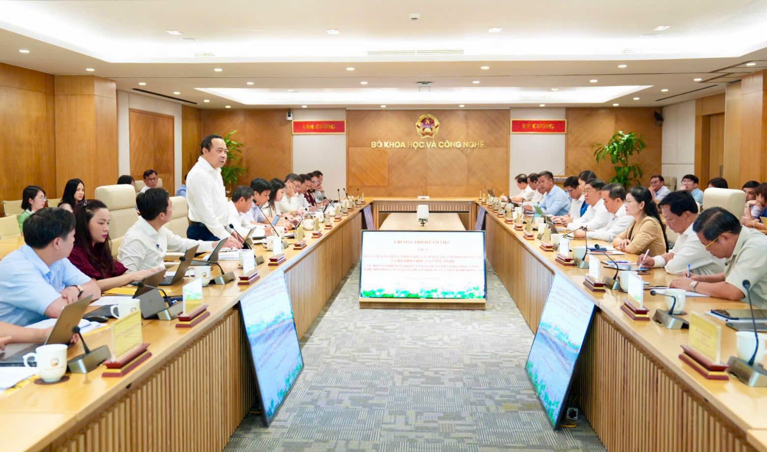 Đồng Nai: Chọn trọng tâm khoa học để giải quyết bài toán phát triển