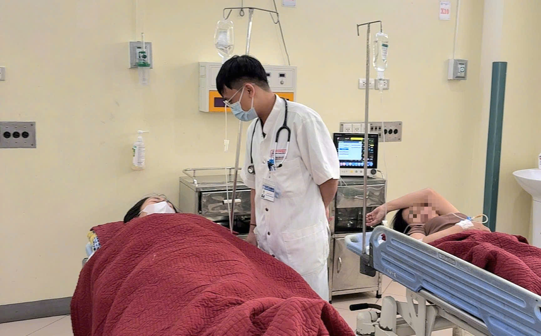 Khẩn trương truy vết và xử lý vụ nghi ngộ độc thực phẩm tại Công ty Scavi Huế