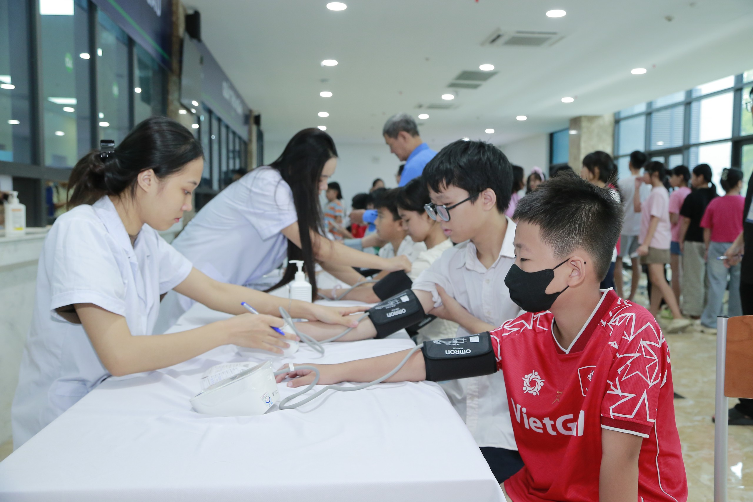 Hướng Dẫn Kiểm Tra Sức Khỏe Đầu Năm Học: Điều Cần Biết