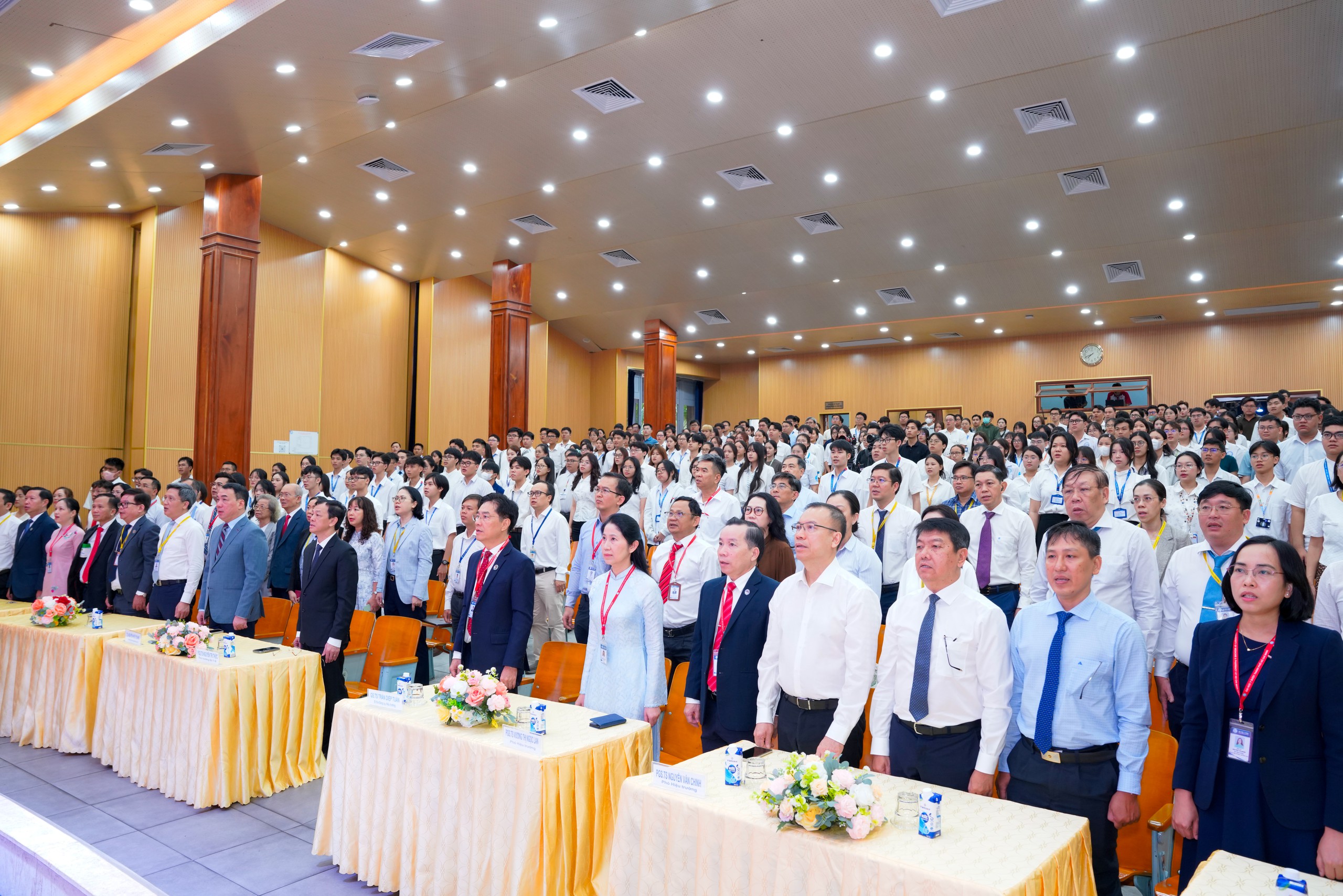 Khai giảng 2026 tại Đại học Y Dược TPHCM: Tinh thần nghề y và lộ trình đào tạo